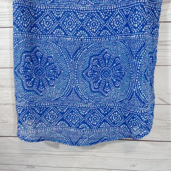 Old Navy semi sheer blue sleeveless tank top - Picture 5 of 5